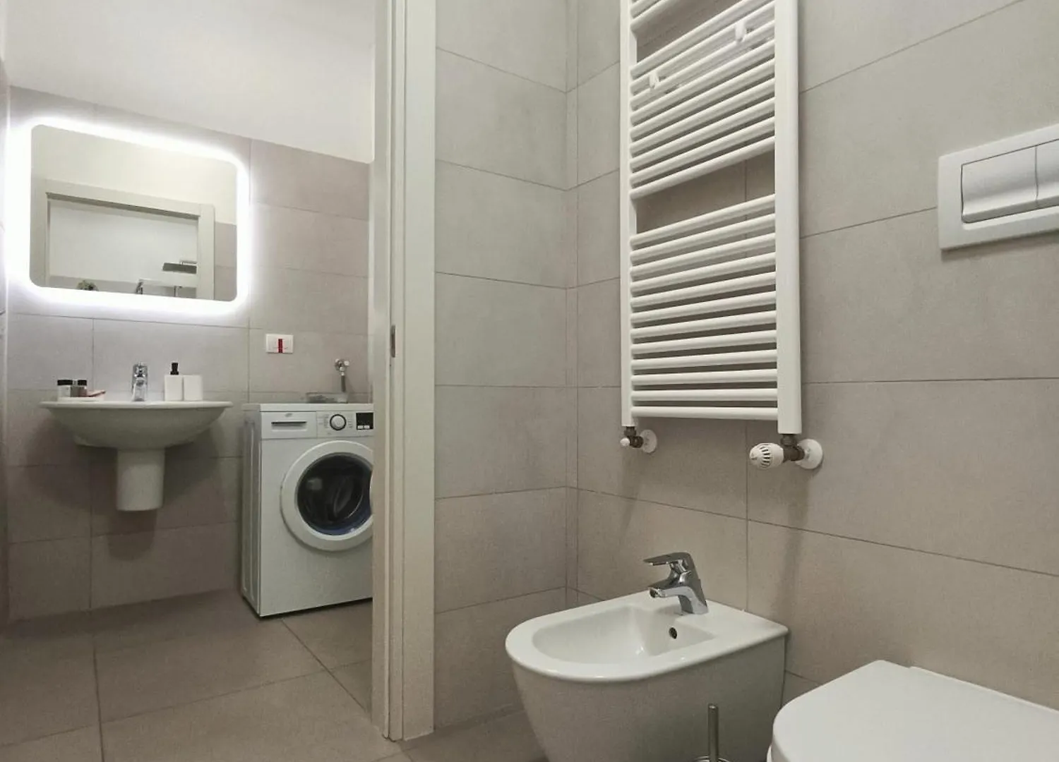 Yr Apartments Milan - Navigli 0*,  Italy